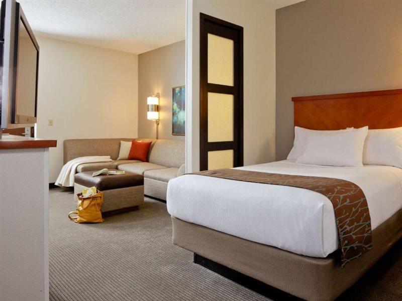 Hyatt Place Greensboro Zewnętrze zdjęcie