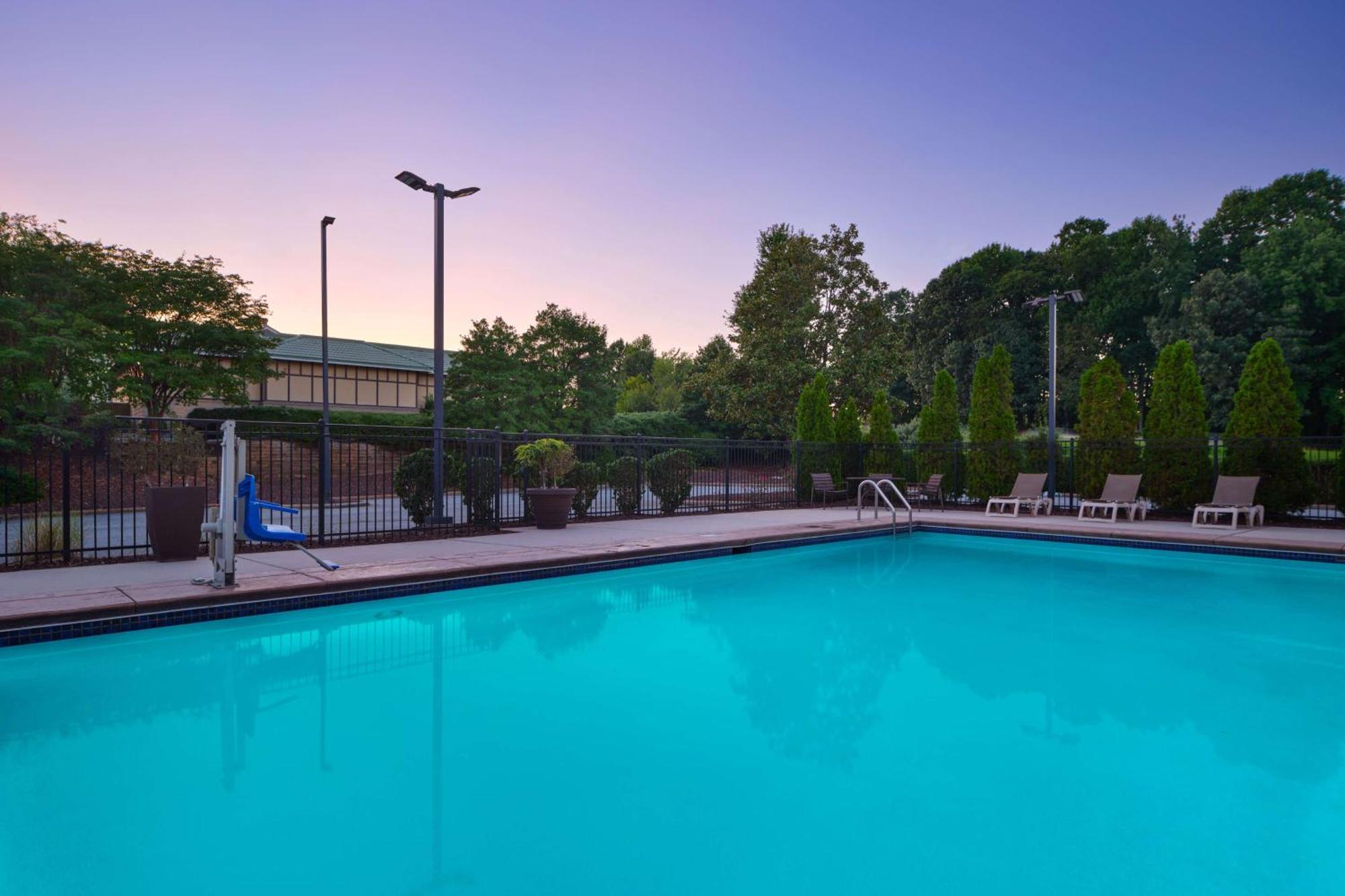 Hyatt Place Greensboro Zewnętrze zdjęcie